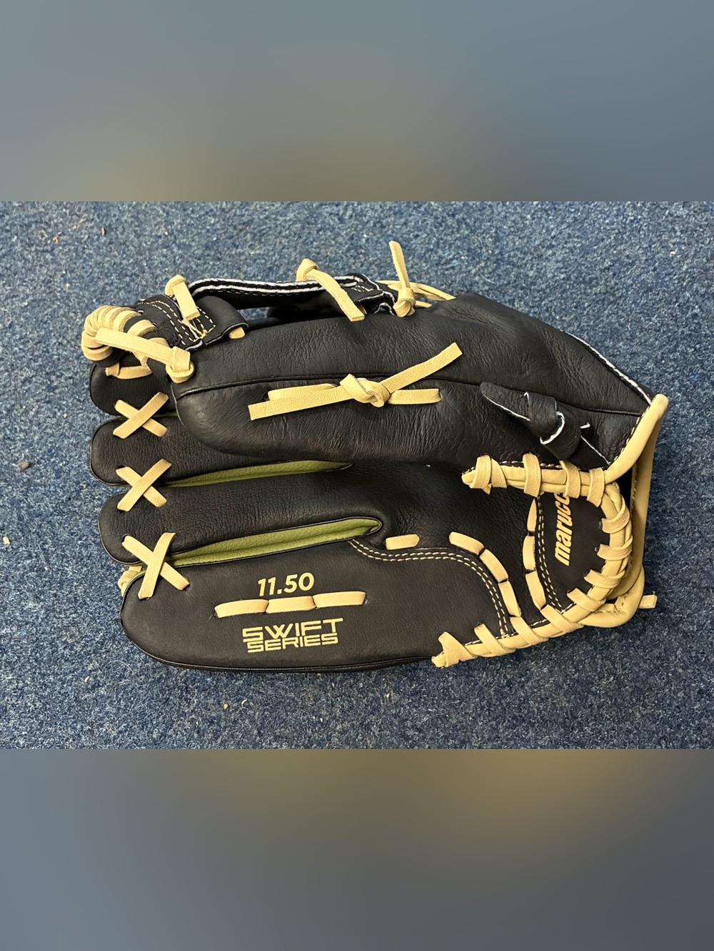 Marucci Youth 11.5 Swift Series Baseball Glove Left Hand Throw Green/black